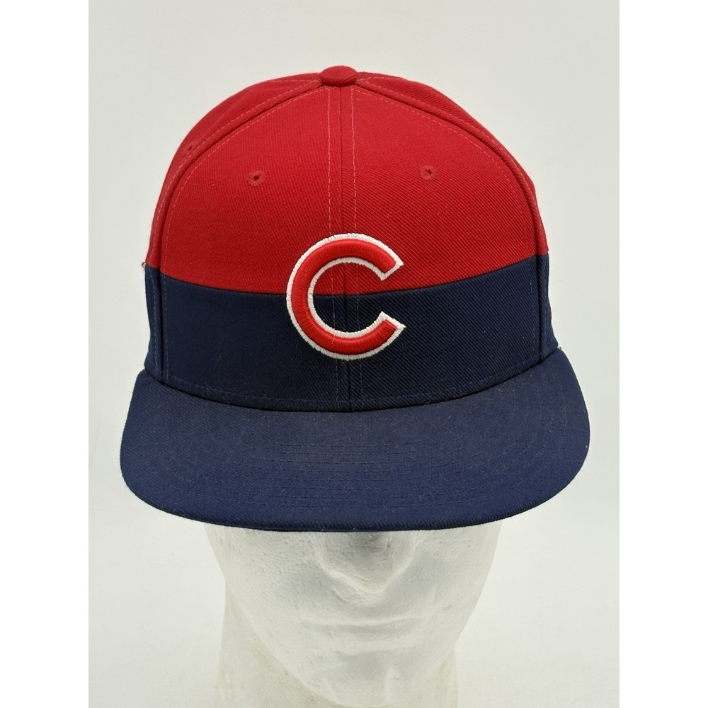 Nike‎ True MLB Chicago Cubs Snapback Hat Red Blue Two Tone Cap OSFM Genuine